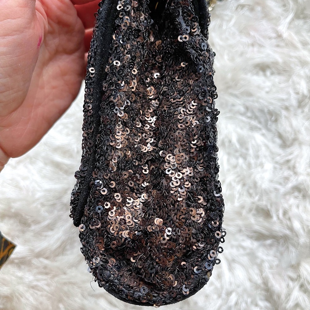ELAINE TURNER Sequin Embellished Flap Bag - Picture 6 of 12